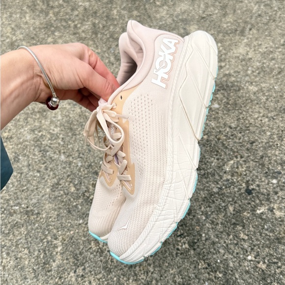 Hoka Arahi 7 Women's Running Shoes - Light Pink/Beige Women’s size 8.5 Men’s 7.5 - Picture 5 of 11
